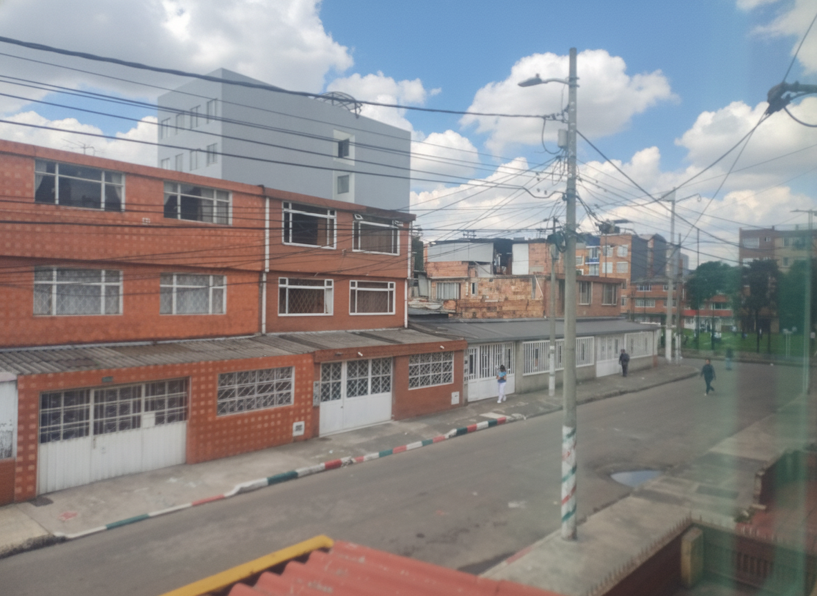 Casa en venta en Florencia, Bogotá · foto 3 de 24