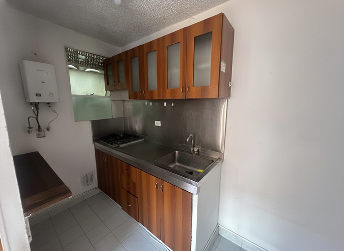 Apartamento de 2 alcobas en venta en Sabana De Tibabuyes Norte, Bogotá, 55 m² · foto 5 de 14