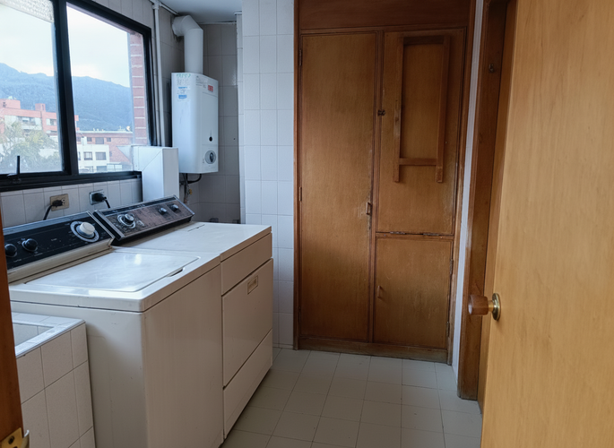 Apartamento en venta en Santa Barbara Occidental, Bogotá · foto 13 de 24