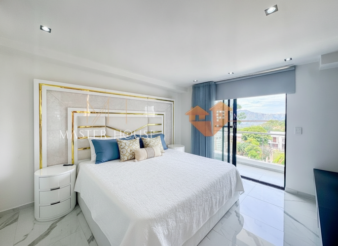 Casa de 4 alcobas en venta en Ruitoque Condominio, Girón, 611 m² · foto 8 de 18