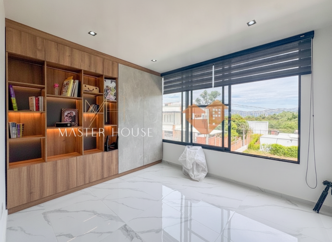 Casa de 4 alcobas en venta en Ruitoque Condominio, Girón, 611 m² · foto 16 de 18
