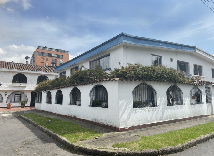 Casa de 5 alcobas en venta en Nicolas De Federman, Bogotá, 240 m² · foto 4 de 23