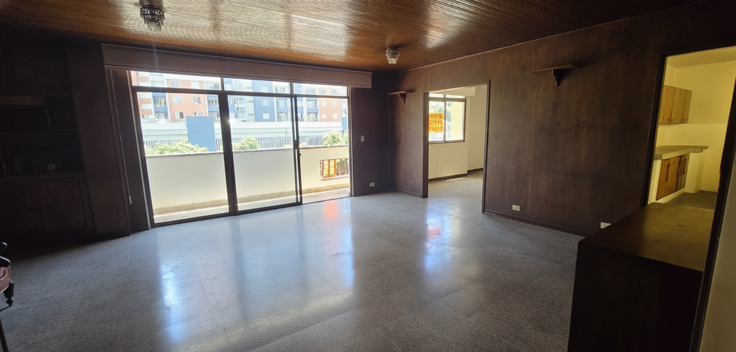 Apartamento de 3 alcobas en venta en Estadio, Medellín, 194 m² · foto 6 de 20