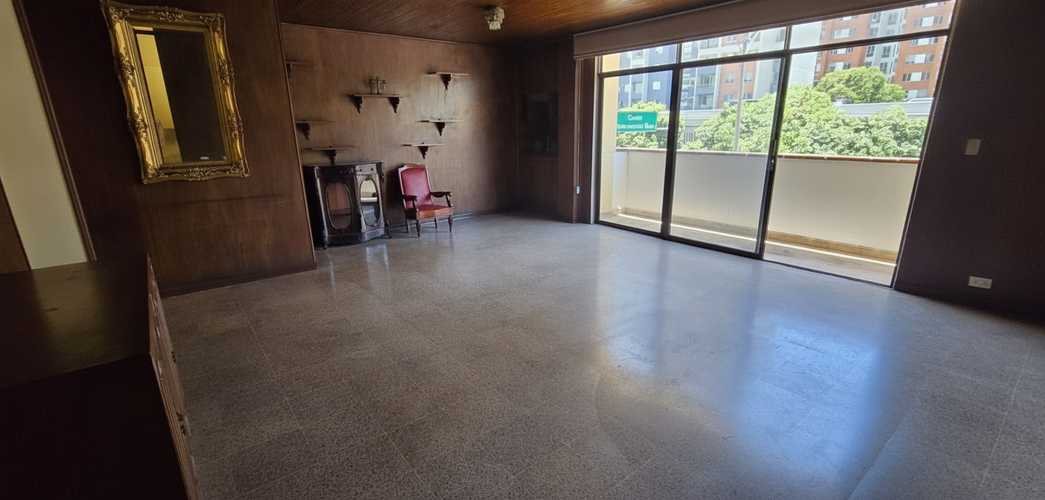 Apartamento de 3 alcobas en venta en Estadio, Medellín, 194 m² · foto 5 de 20