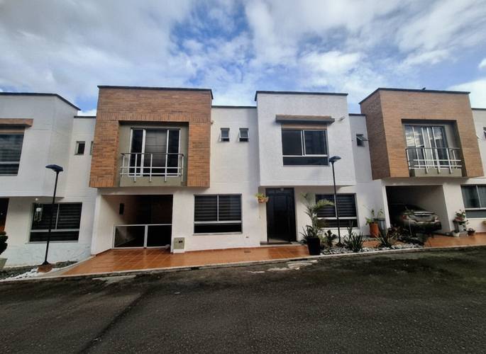 Casa de 4 alcobas en venta en Coinca, Armenia, 182 m² · foto 23 de 24