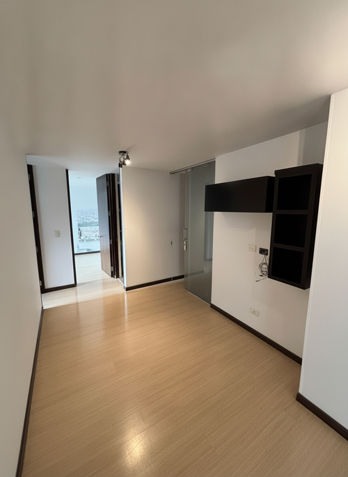 Apartamento en venta en Alcala, Bogotá · foto 8 de 15