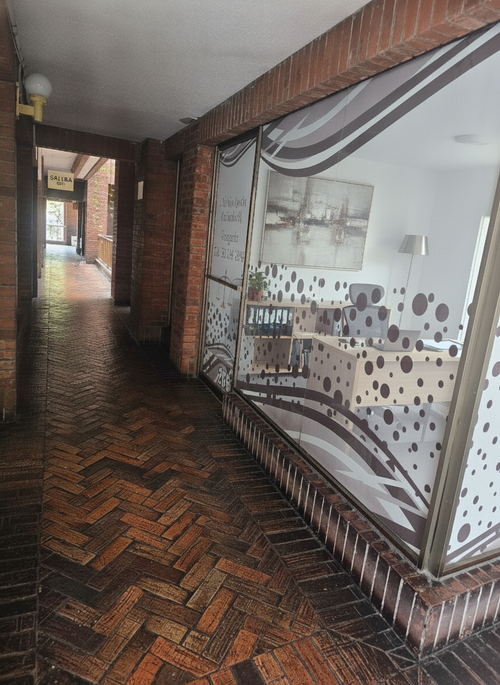 Local en venta en Centenario, Cali, 9 m² · foto 6 de 13