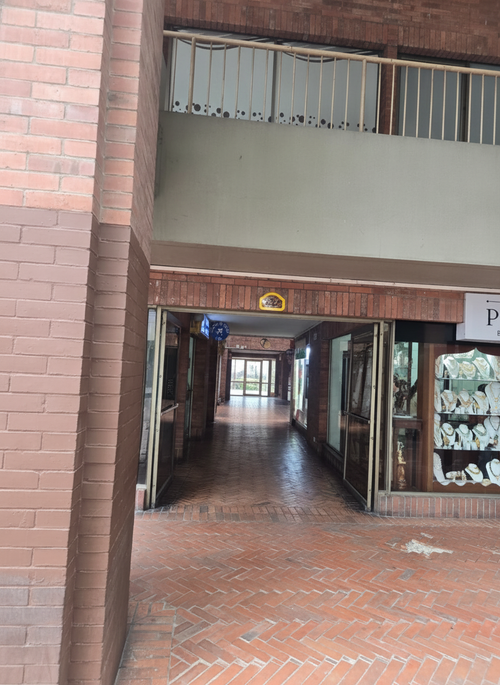 Local en venta en Centenario, Cali, 9 m² · foto 9 de 13