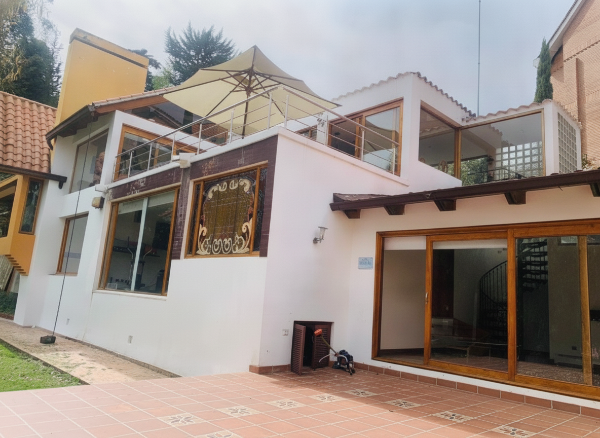 Casa en venta en Bosque De Pinos, Bogotá · foto 2 de 24