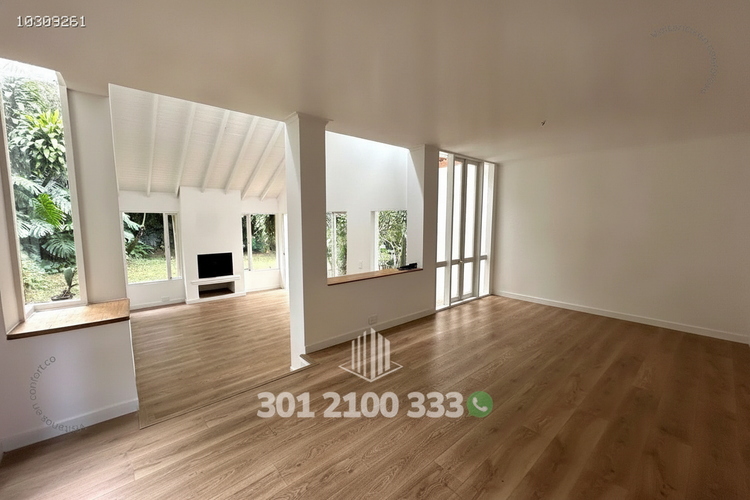 Casa de 4 alcobas en arriendo en Las Lomas No.1, Medellín, 260 m² · foto 3 de 24