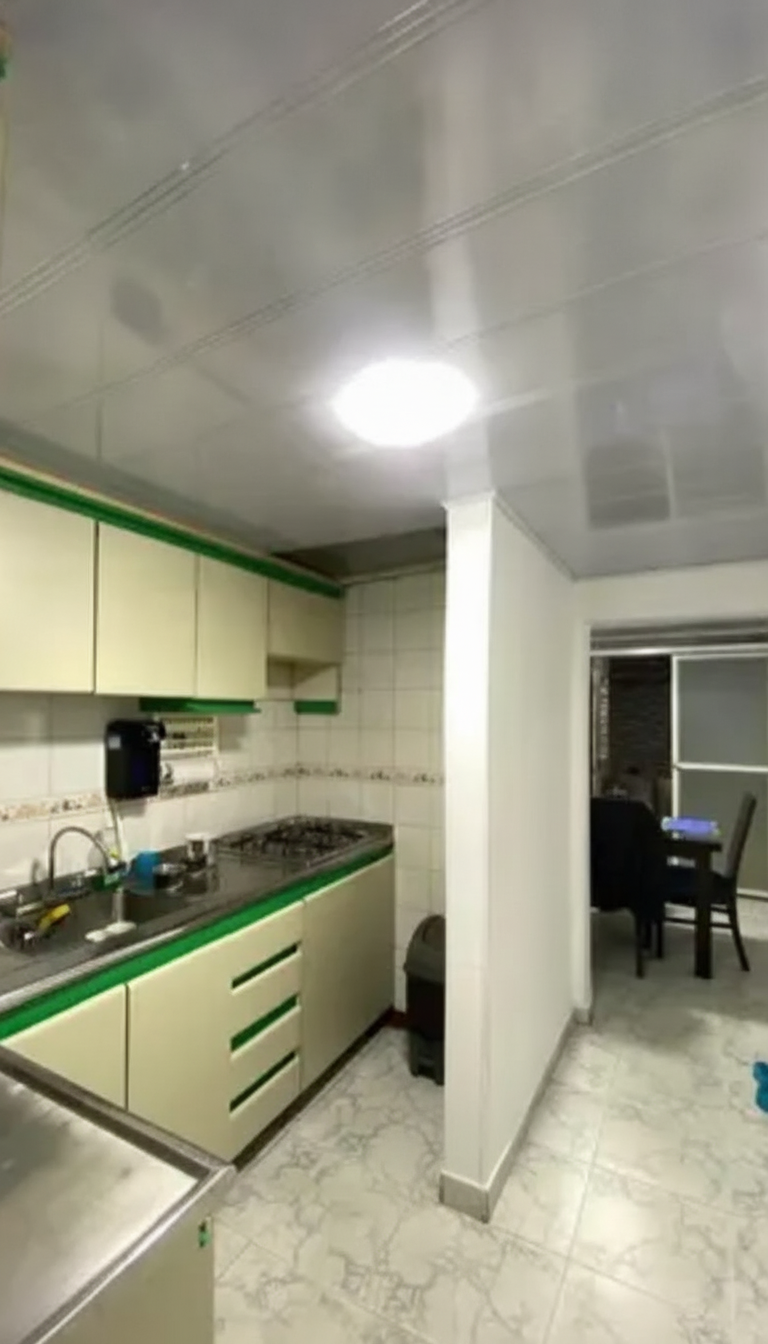 Casa en venta en Milenta, Bogotá · foto 3 de 17