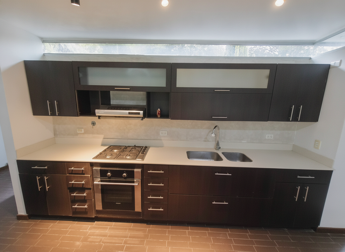 Casa de 5 alcobas en venta en Llano Grande, Rionegro, 363 m² · foto 6 de 24