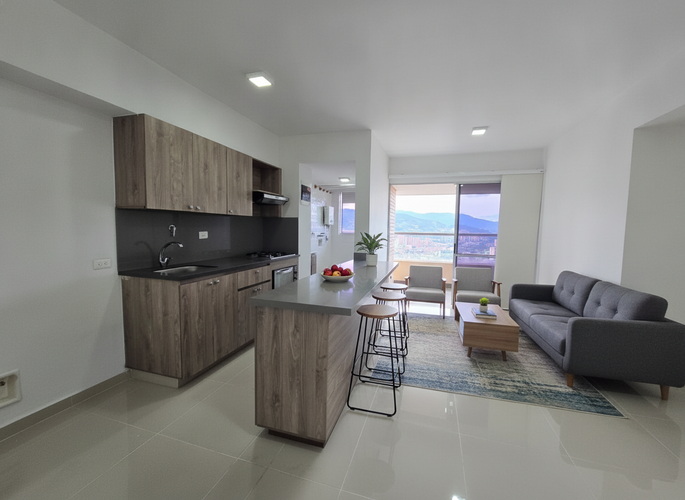 Apartamento de 3 alcobas en venta en Las Lomitas, Sabaneta, 77 m² · foto 2 de 24