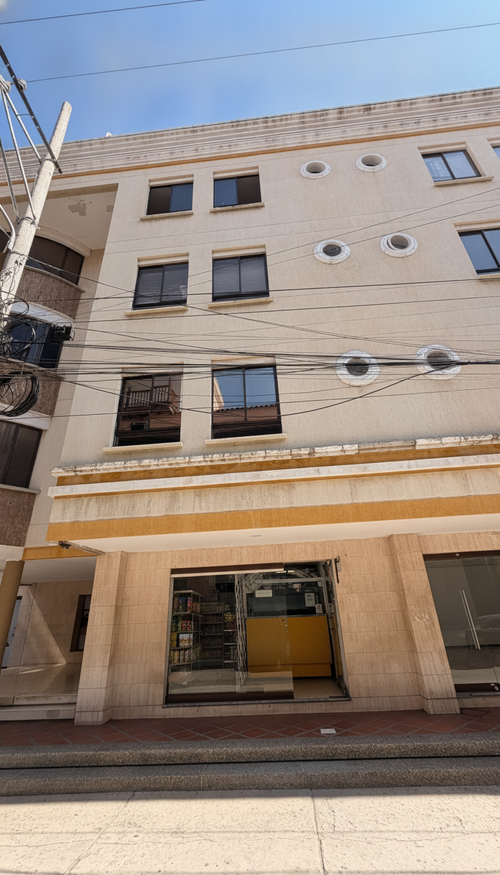 Local en arriendo en Centro, Santa Marta, 128 m² · foto 2 de 3