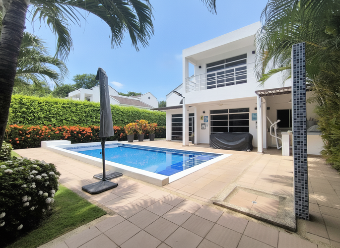 Casa de 4 alcobas en venta en Las Palmas, Ricaurte, 341 m² · foto 2 de 21
