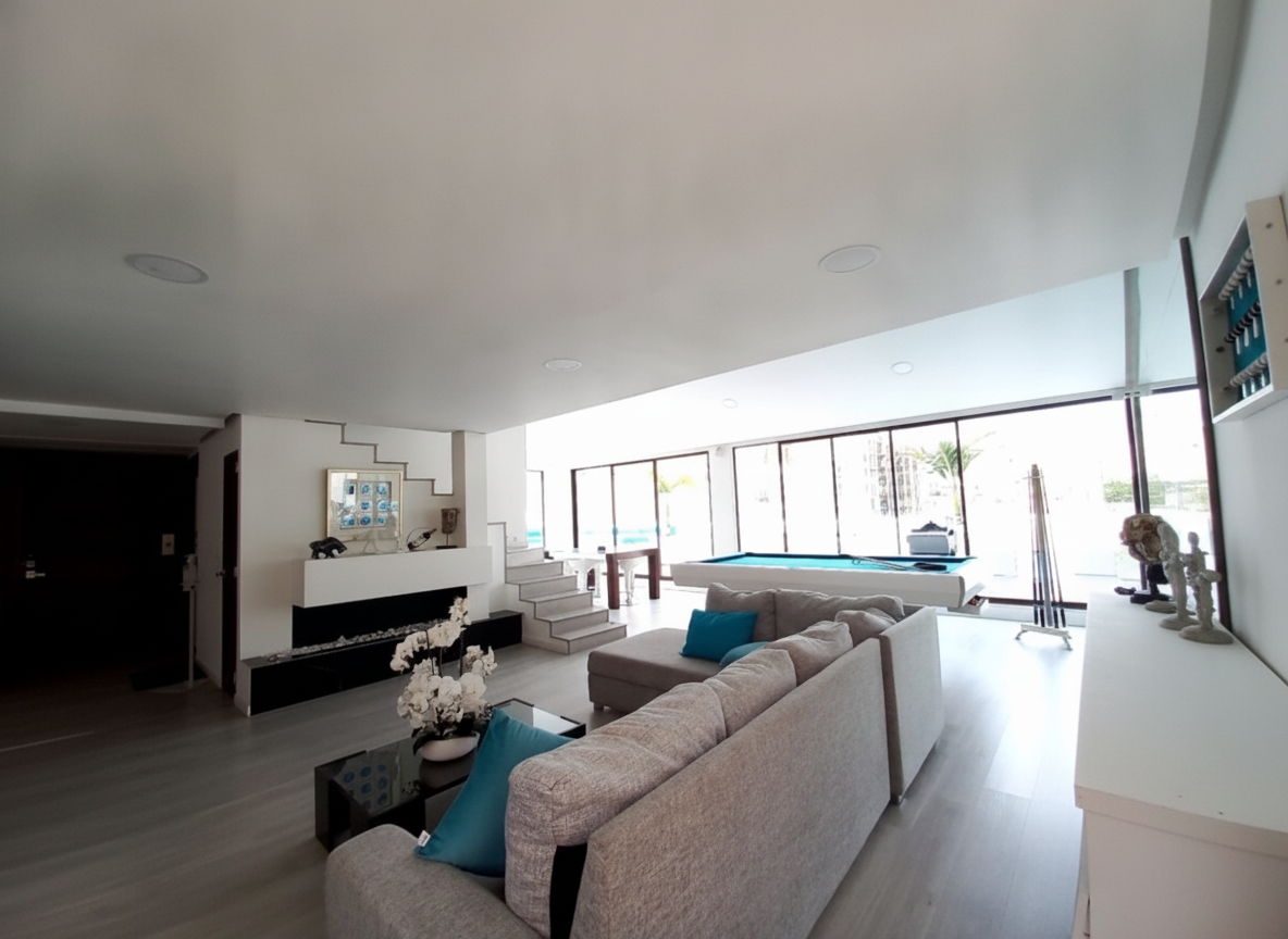 Apartamento en venta en Chico, Bogotá · foto 2 de 24