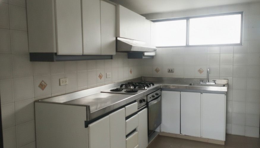 Apartamento de 4 alcobas en venta en El Refugio, Cali, 135 m² · foto 3 de 14