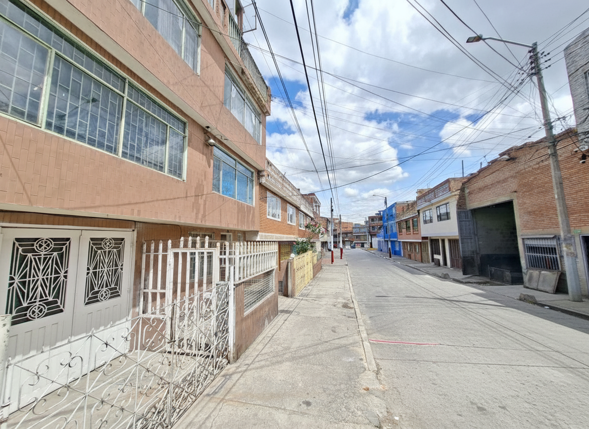 Casa en venta en La Chucua, Bogotá · foto 2 de 12
