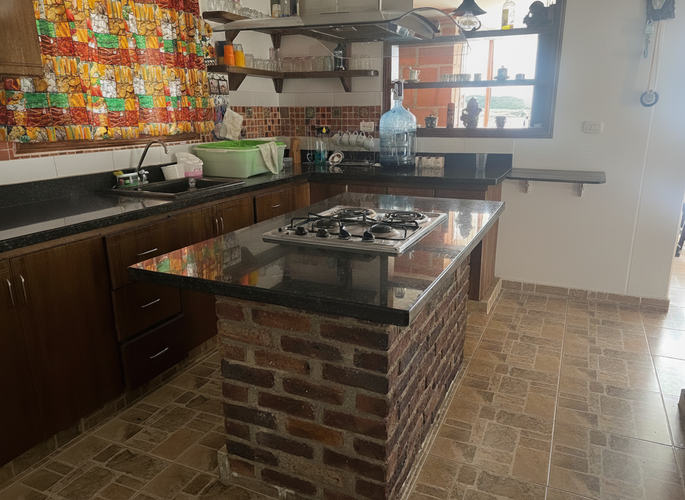 Casa de 5 alcobas en venta en Compa�Ia Abajo, Guarne · foto 11 de 24