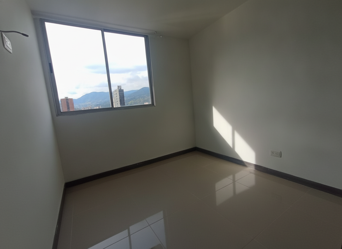Apartamento de 3 alcobas en arriendo en Vegas De La Doctora, Sabaneta, 84 m² · foto 10 de 17