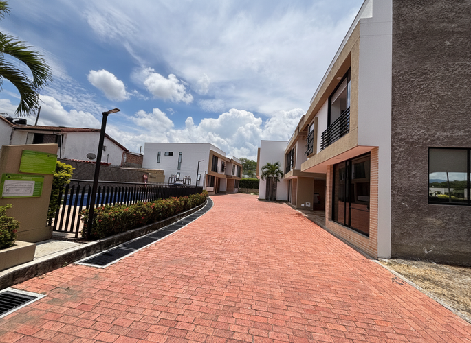 Casa de 3 alcobas en venta en Mirolindo, Ibagué, 176 m² · foto 11 de 11