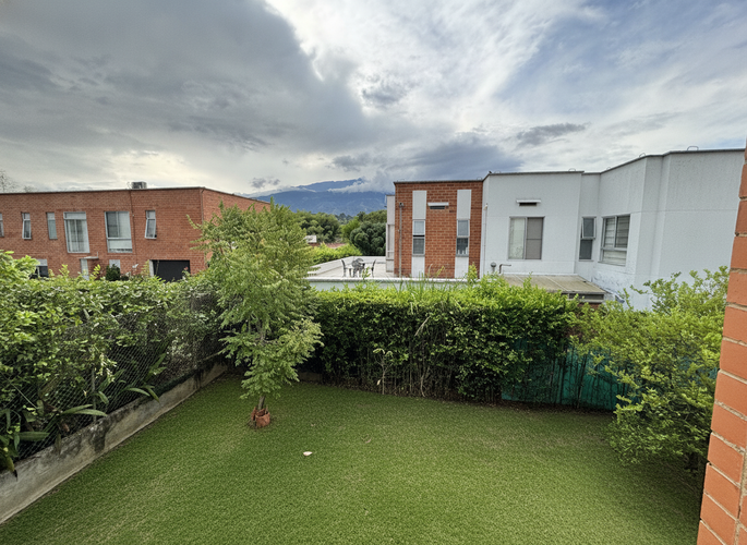 Casa de 3 alcobas en venta en Las Mercedes, Jamundí, 401 m² · foto 2 de 19