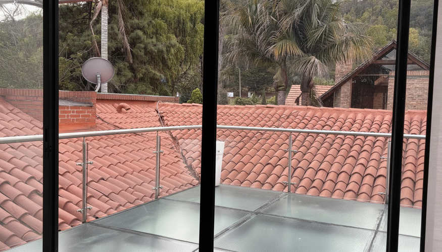 Casa de 3 alcobas en venta en San Jose De Bavaria, Bogotá, 239 m² · foto 13 de 24
