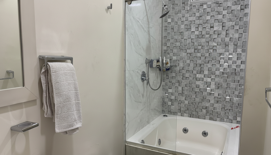 Casa de 3 alcobas en venta en San Jose De Bavaria, Bogotá, 239 m² · foto 22 de 24