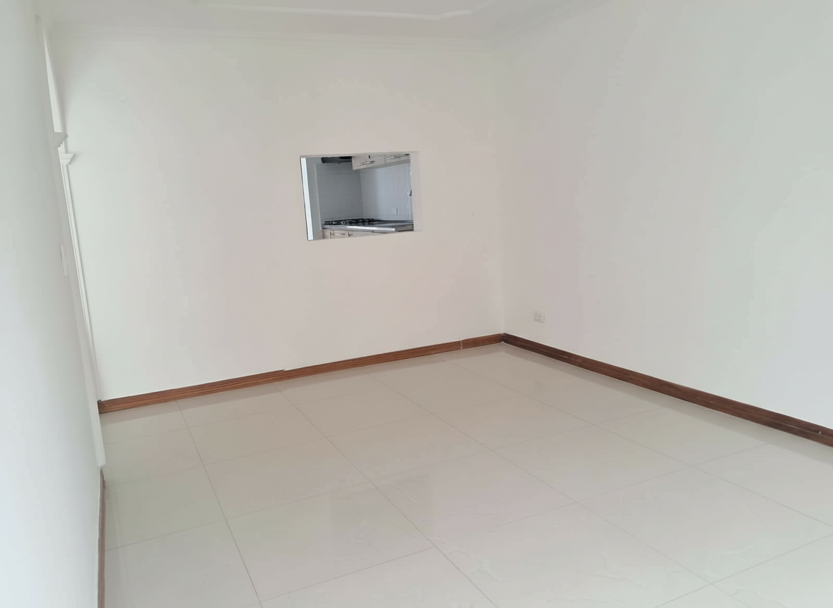 Casa en venta en Fontibon, Bogotá · foto 6 de 24