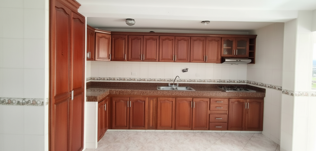 Casa de 5 alcobas en venta en La Hacienda, Cali, 300 m² · foto 4 de 14