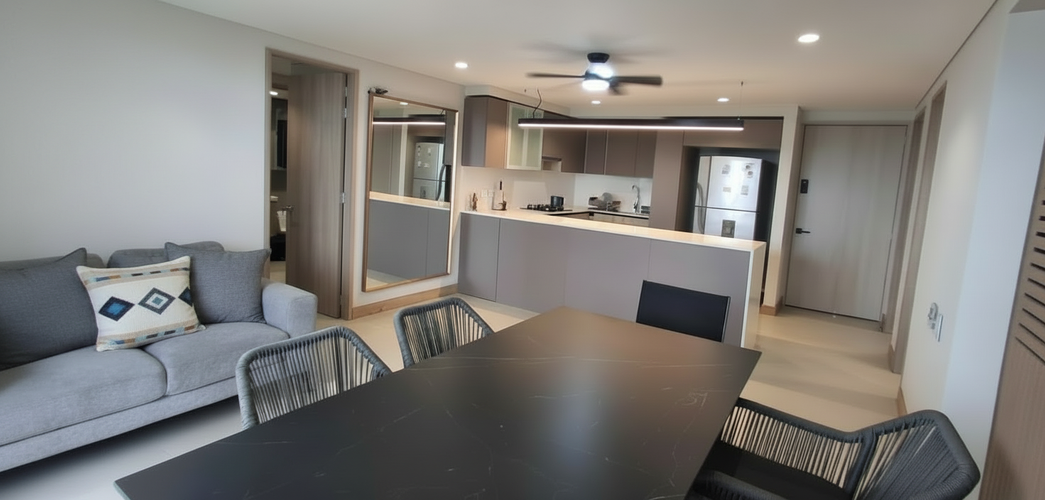 Apartamento de 3 alcobas en venta en Valle Del Lili, Cali, 97 m² · foto 2 de 15