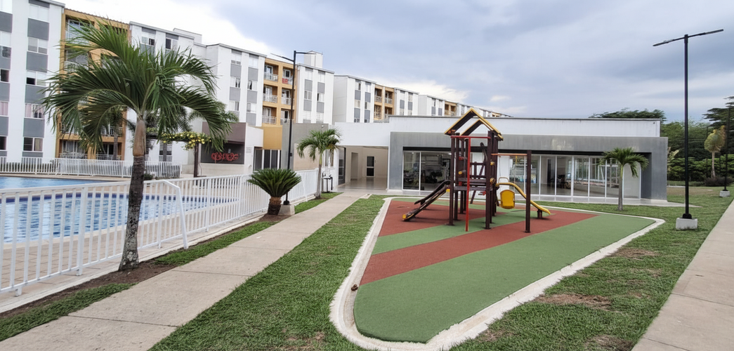 Apartamento de 2 alcobas en venta en Cr. Surcos De Pangola, Jamundí, 60 m² · foto 2 de 15