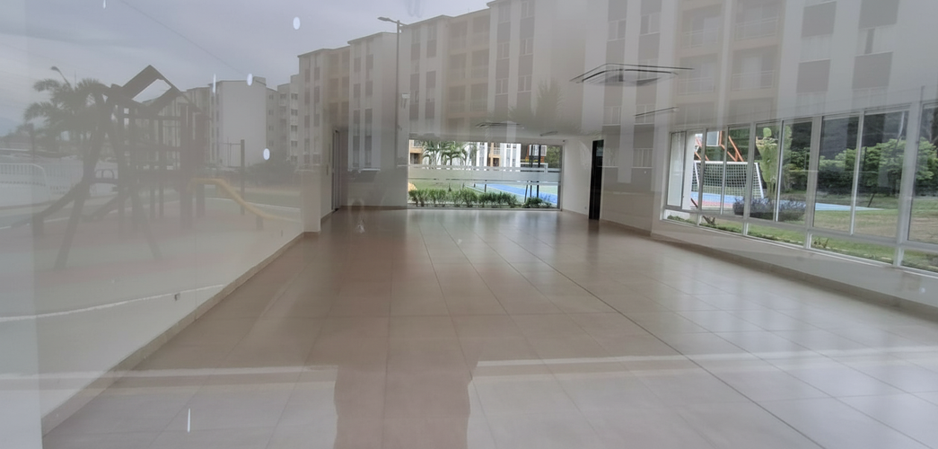Apartamento de 2 alcobas en venta en Cr. Surcos De Pangola, Jamundí, 60 m² · foto 5 de 15