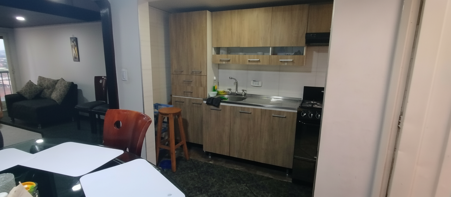 Casa en venta en Villas De Granada, Bogotá · foto 9 de 22