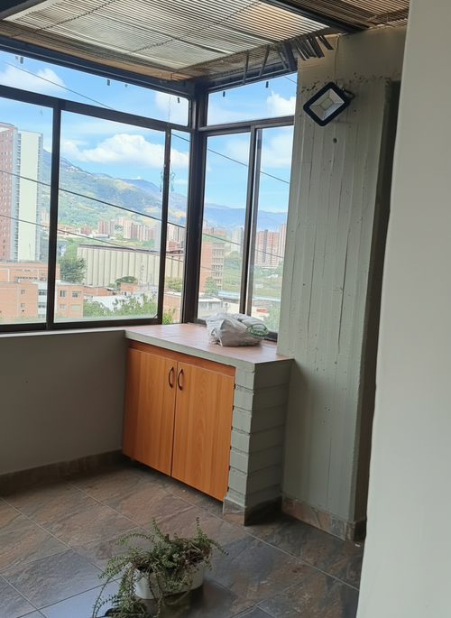 Apartamento de 3 alcobas en venta en Cabañas, Bello, 160 m² · foto 18 de 19