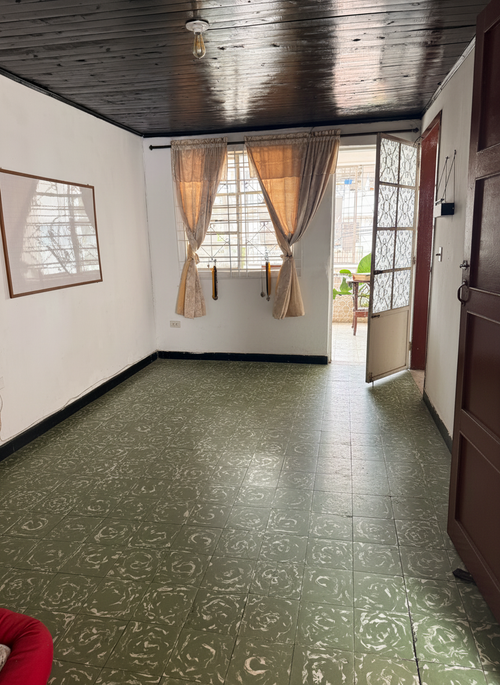 Casa de 5 alcobas en venta en La Aurora, Bucaramanga, 300 m² · foto 21 de 21