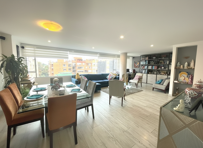 Apartamento de 3 alcobas en venta en Santa Paula, Bogotá, 133 m² · foto 3 de 19