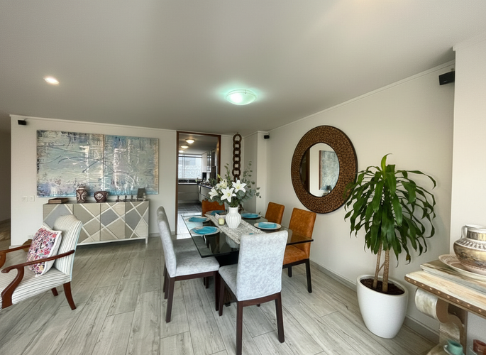 Apartamento de 3 alcobas en venta en Santa Paula, Bogotá, 133 m² · foto 4 de 19