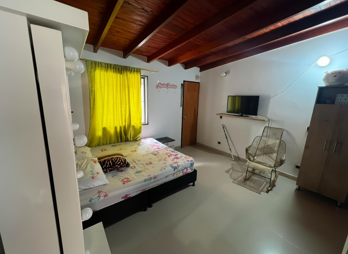 Casa de 5 alcobas en venta en Cabañas, Bello, 180 m² · foto 5 de 21