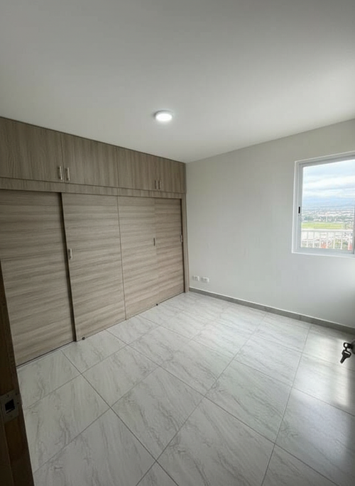 Apartamento de 2 alcobas en venta en Terranova, Bello, 40 m² · foto 11 de 14