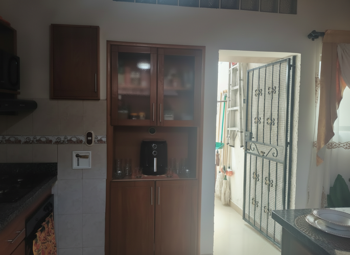 Casa de 3 alcobas en venta en La Gloria, Medellín, 110 m² · foto 13 de 21