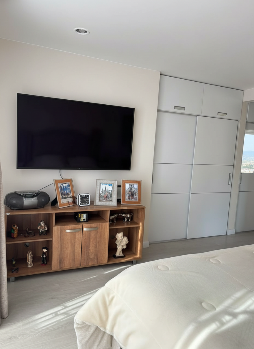 Casa en venta en Gratamira, Bogotá · foto 11 de 19