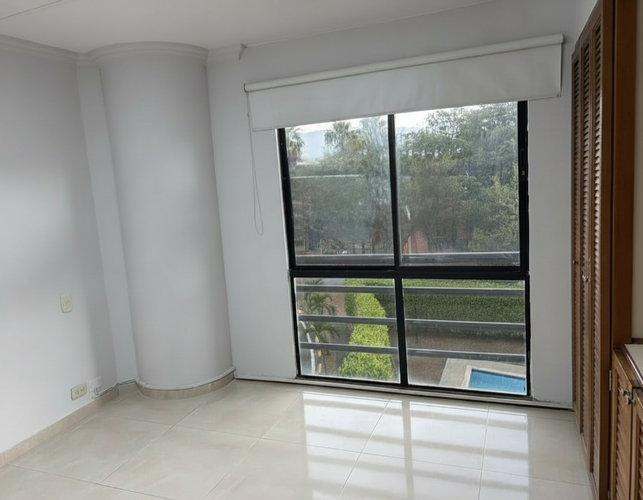 Apartamento de 4 alcobas en venta en El Ingenio, Cali, 122 m² · foto 2 de 12