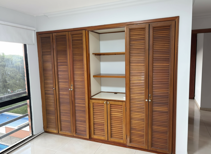 Apartamento de 4 alcobas en venta en El Ingenio, Cali, 122 m² · foto 3 de 12