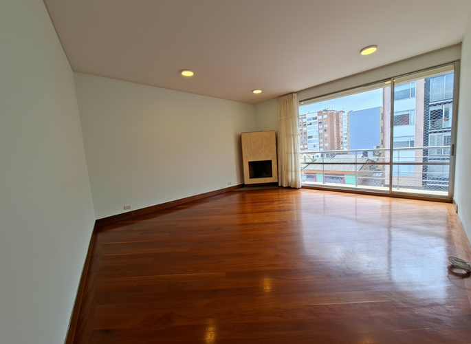Apartamento en venta en Los Cedros, Bogotá · foto 9 de 24