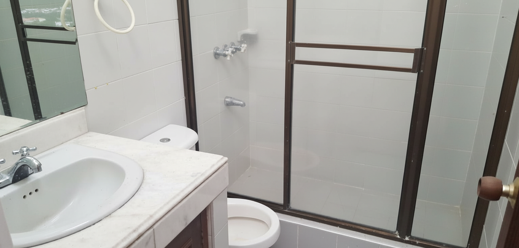 Casa de 5 alcobas en venta en Pampa Linda, Cali, 300 m² · foto 11 de 12