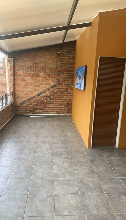 Casa de 3 alcobas en venta en Gratamira, Bogotá, 300 m² · foto 17 de 20