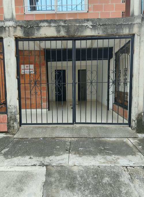 Local en arriendo en Cd. Bonanza, Jamundí, 15 m² · foto 3 de 10