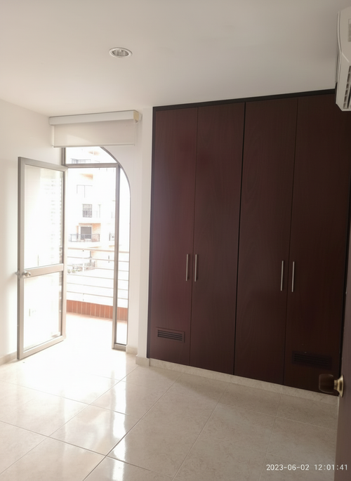 Apartamento de 4 alcobas en venta en Florida Del Country, Floridablanca, 172 m² · foto 11 de 24