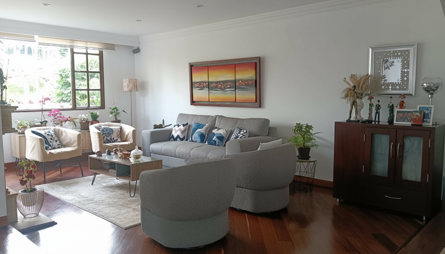 Casa en venta en Calatrava, Bogotá · foto 3 de 24